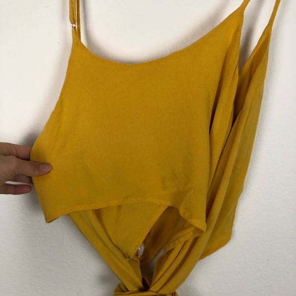 Revolve Somedays Lovin Wrap Around Tie Crop Tank Top Size Small Golden Yellow - Picture 8 of 8